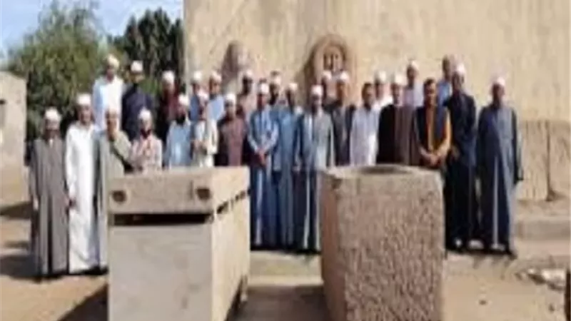 أوقاف الشرقية ينظم زيارة للمناطق الأثرية بصان الحجر