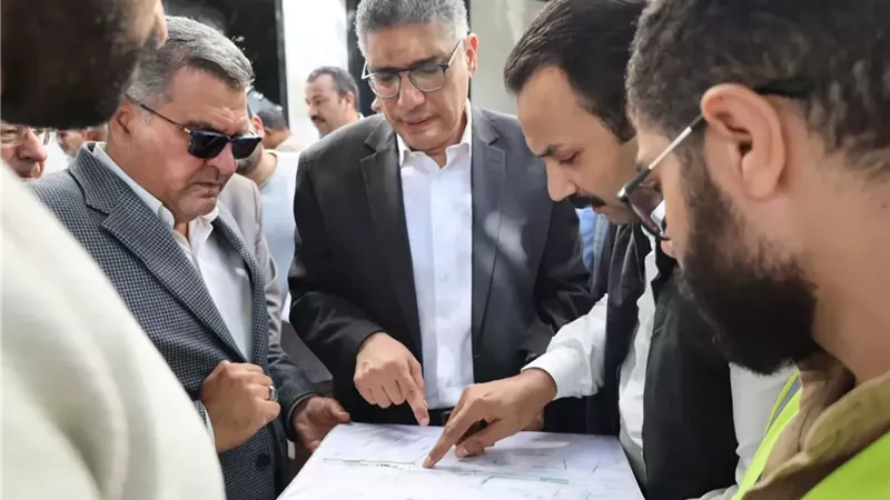 محافظ الجيزة يتفقد المسارات البديلة لمواقع أعمال مترو الهرم