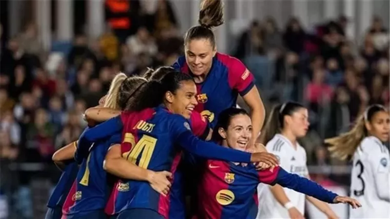 برشلونة يسحق ريال مدريد برباعية نظيفة في الدوري الإسباني للسيدات