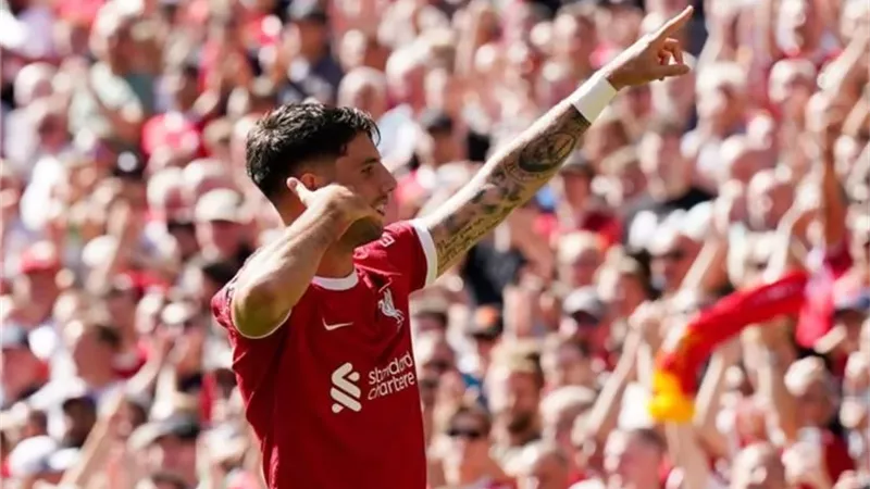وسط اهتمام ريال مدريد .. ليفربول يحسم موقفه من رحيل سوبوسلاي