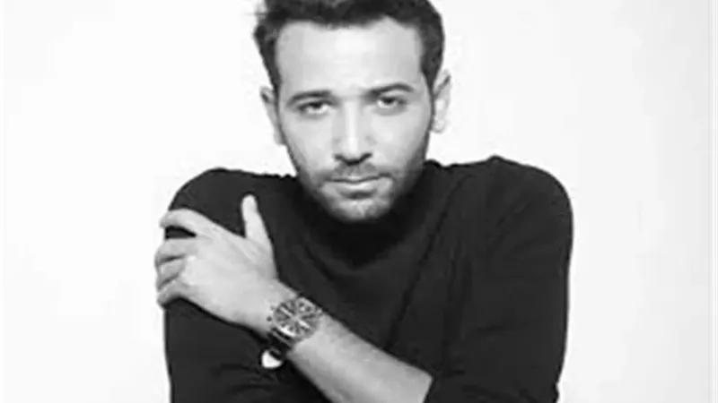 كريم قاسم مع هند صبرى فى مسلسلها الجديد