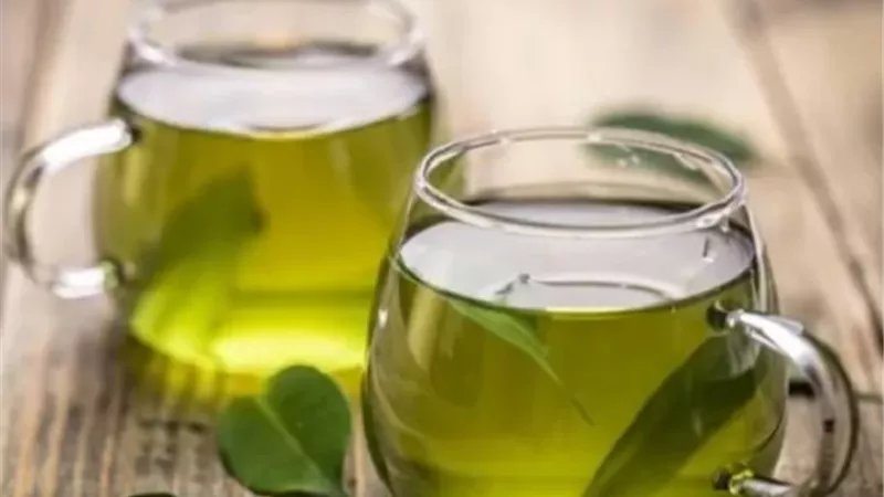أعراض يسببها الإفراط في تناول الشاي الأخضر