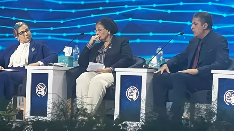 التضامن تستعرض جهود تمكين المرأة في الصحة والعمل والحماية الاجتماعية