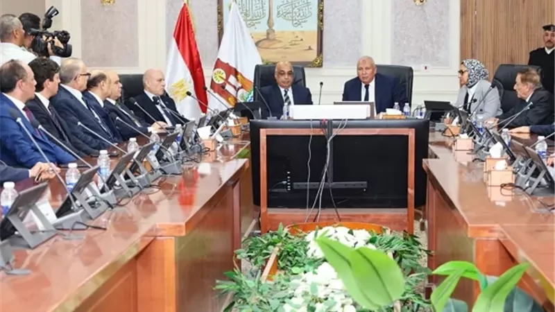 وزير العدل يفتتح المقر الجديد للنيابة الإدارية بالوادي الجديد