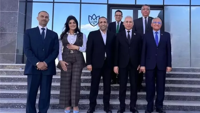 د. عصام فرحات في زيارة لجامعة اللوتس لبحث تفعيل البروتوكول