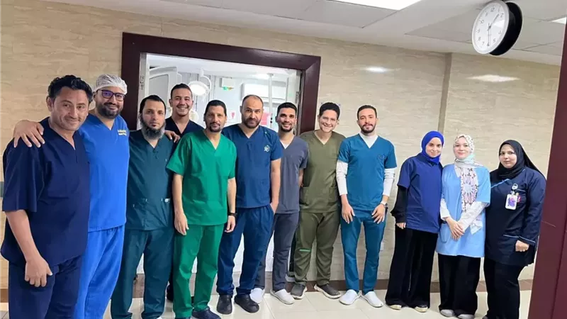 تركيب منظمات ضربات قلب وجهاز صاعق كهربائى بالقلب لعدد 7 مرضى