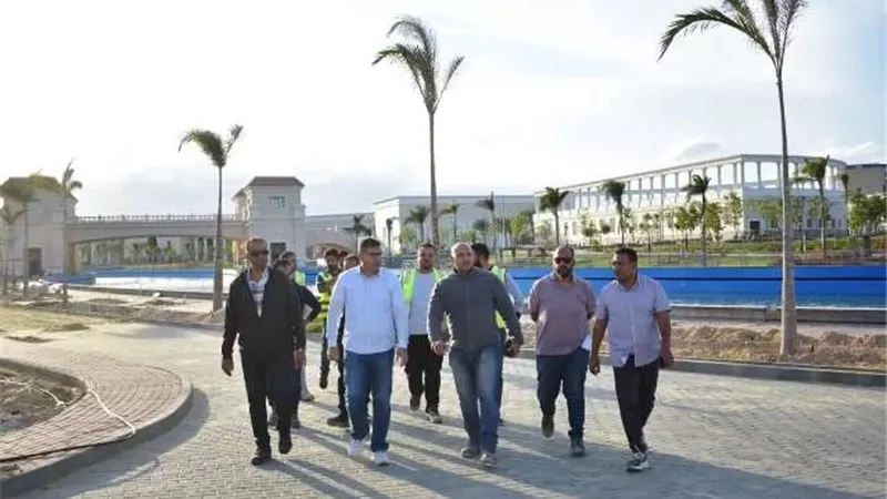 نائب رئيس جهاز العلمين الجديدة يتفقد مشروع المدينة التراثية