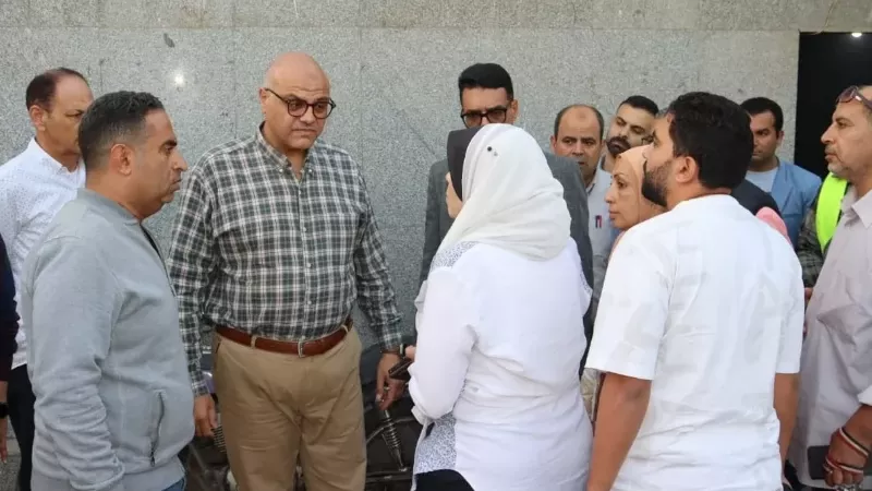محافظ القليوبية يجري تجربة محاكاة حية لشفط مياه الأمطار