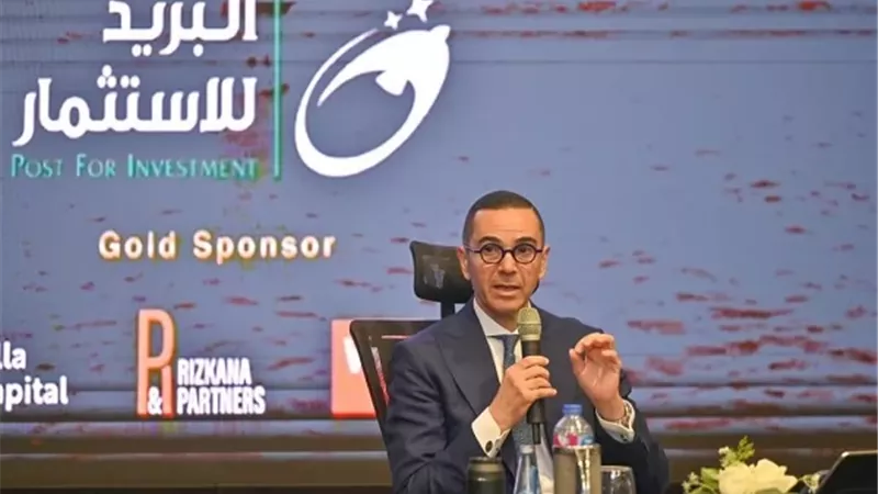 وزير الاستثمار يشارك بفعاليات المائدة المستديرة لمنصة 