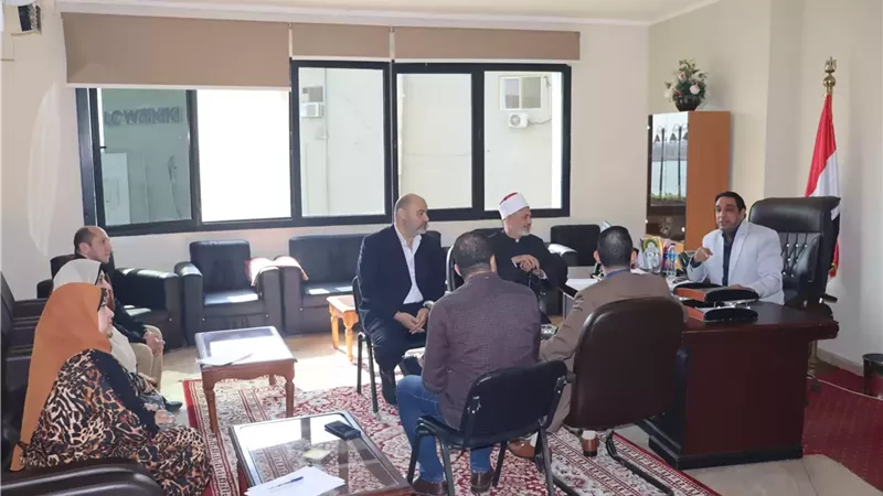 سكرتير بنى سويف يتابع مُستجدات مشروع تطوير مسجد السيدة حورية