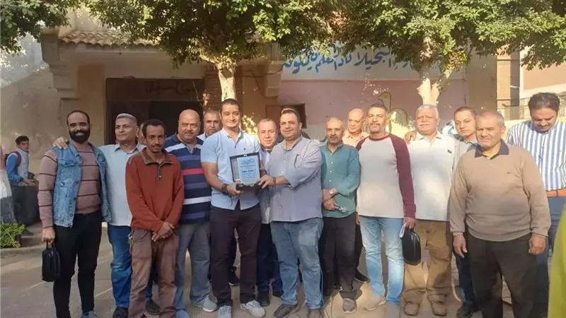لمسة وفاء داخل مدرسة الشهيد عبدالمنعم رياض