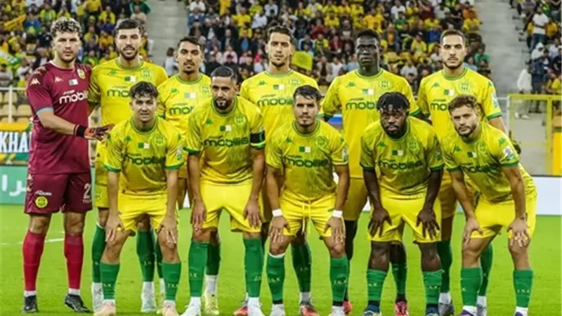 شبيبة القبائل يستعد للأهلى بالاعلان عن قميص جديد للفريق