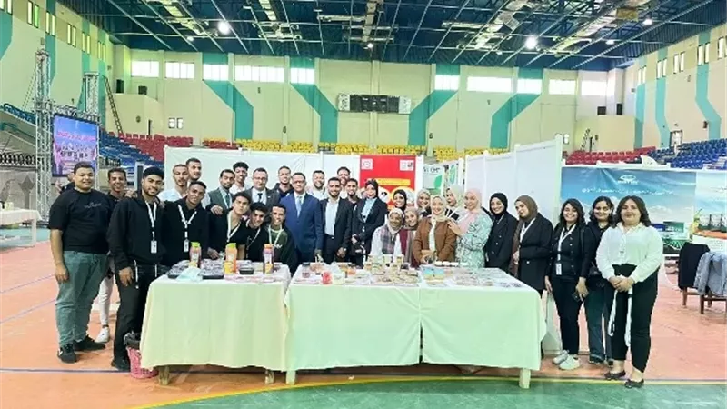 جامعة طيبة التكنولوجية بالأقصر تشارك فى المعرض الزراعى الثانى