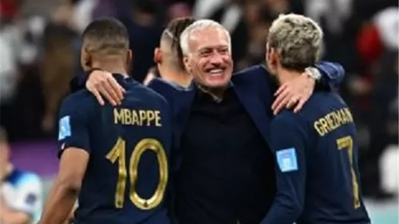 ميلان يُزف بشري سارة لمنتخب فرنسا