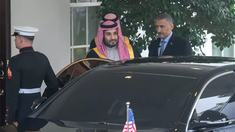 ترامب يصنف السعودية رسميا حليفا رئيسيا من خارج حلف الناتو
