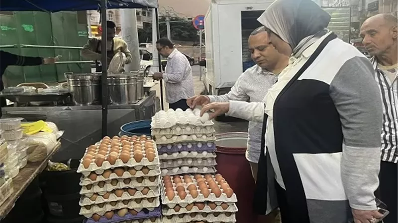 اكثر من 30% خصومات فى سوق اليوم الواحد بالمنتزة