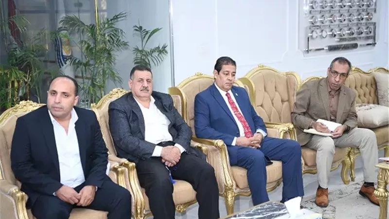 محافظ قنا يبحث مع «المصرية للتنمية الزراعية والريفية» دعم المزارع