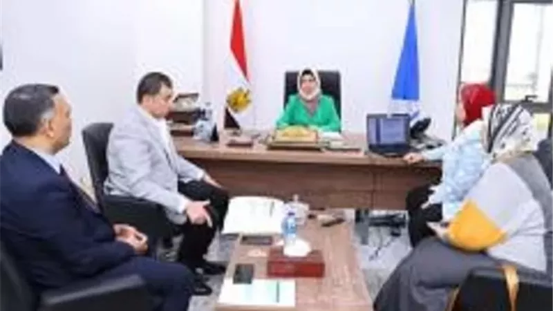الصديق تناقش مبادرة 