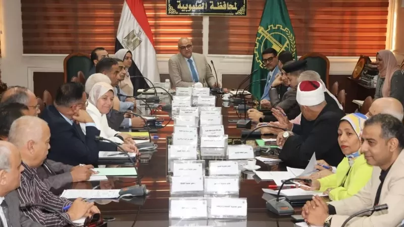محافظ القليوبية يبحث الاستعدادات النهائية لانتخابات النواب 2025