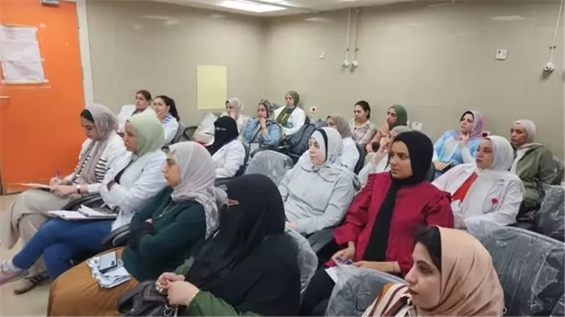 توعية صيادلة الإسماعيلية بترشيد استخدام المضادات الحيوية