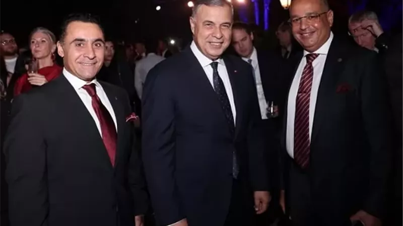 محافظ جنوب سيناء يشارك في احتفال السفارة البريطانية