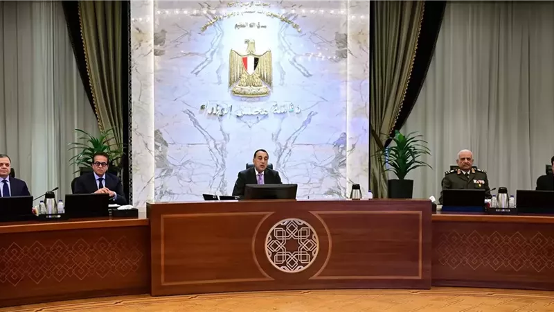 مجلس الوزراء يُوافق على مشروع قرار بإصدار لائحة تنظيم التصوير الأجنبي