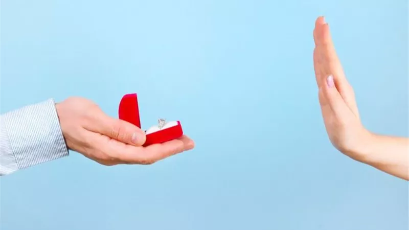 حكم رفض البنت للعريس بسبب ملامحه