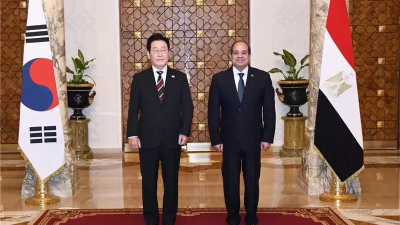 الرئيس السيسي يؤكد أهمية مواصلة تعزيز العلاقات الثنائية مع كوريا