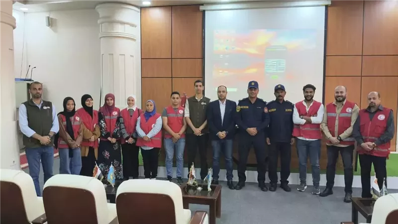دورة تدريبية على أعمال الحماية المدنية والإطفاء والإنقاذ بمطروح