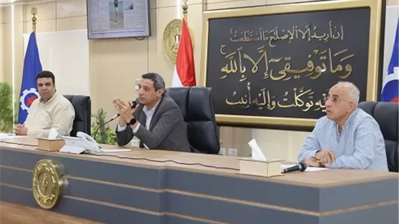 لابد من تكاتف الجميع لرفع اسم السويس بالمحافل الداخلية والخارجية