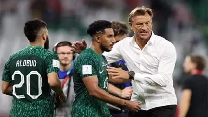 هيرفي رينارد يعلن قائمة المنتخب السعودي لكأس العرب 2025
