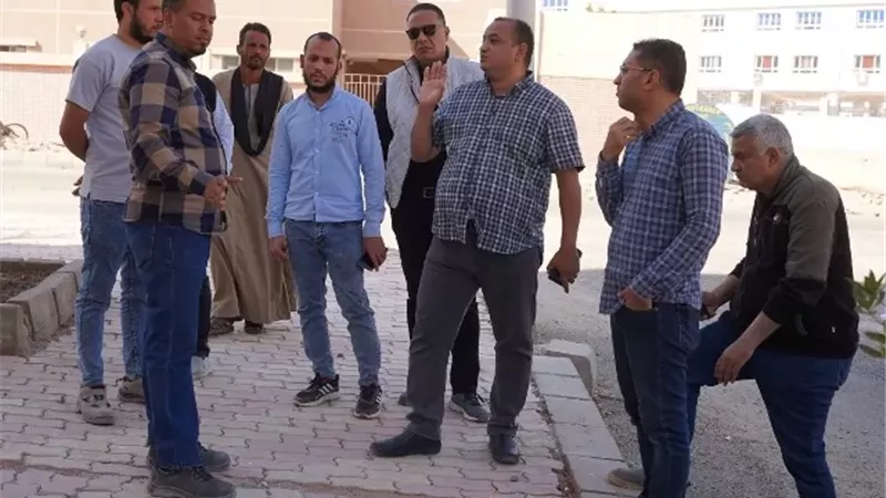 تعرف على أحدث المشروعات الخدمية لسكان مدينة سوهاج الجديدة.. صور