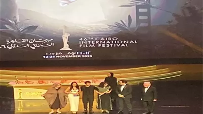 مي عودة: أهدي جائزة فيلم 