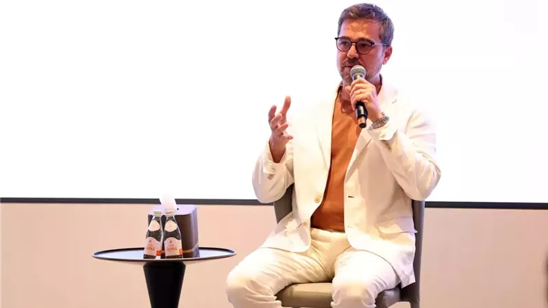 إنجين ألتان دوزياتان: للسينما والتلفزيون دور رئيسي في بناء جسور ثقافية بين الشعوب