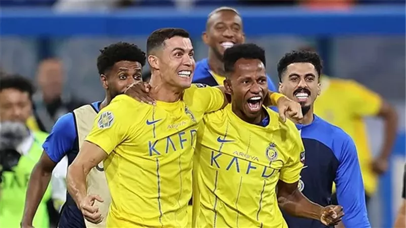النصر أمام الخليج.. مواعيد مباريات الدوري السعودي والقنوات الناقلة