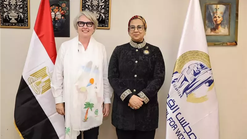رئيسة القومي للمرأة وسفيرة فنلندا بالقاهرة تبحثان التعاون المشترك