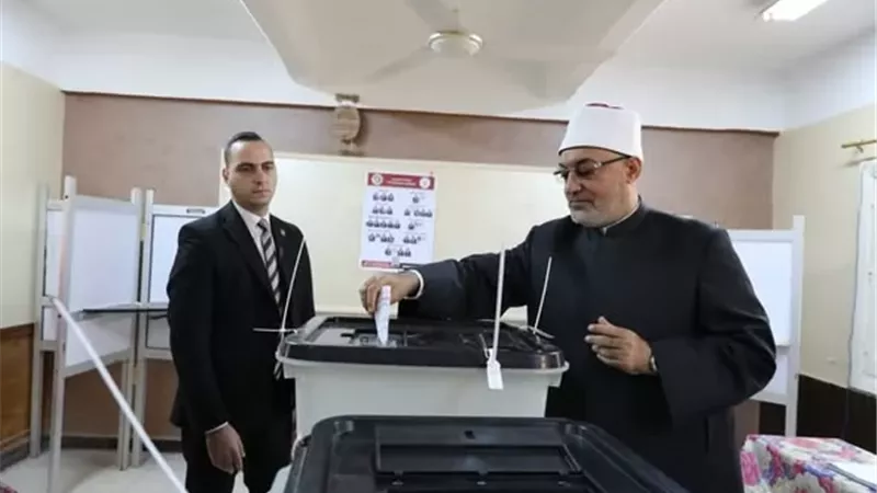 مفتي الجمهورية يُدلي بصوته في انتخابات مجلس النواب لعام 2025