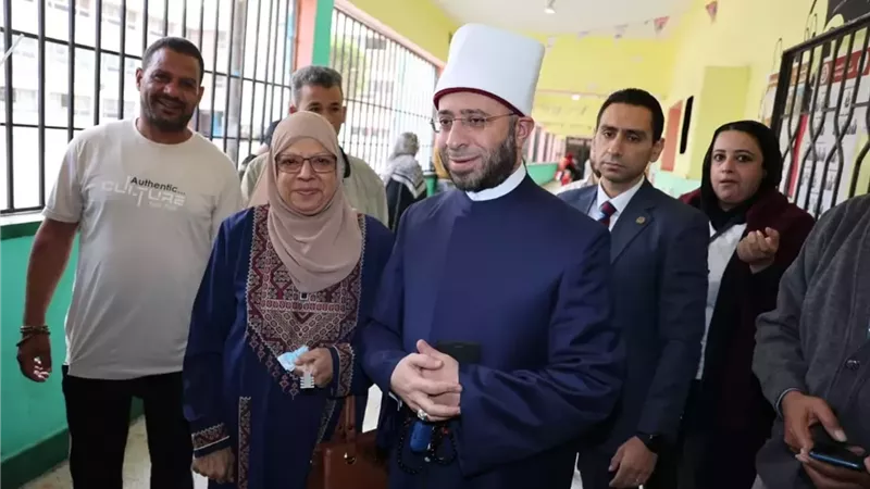 وزير الأوقاف: الوطن لا يُبنى إلا بالإيجابية وبالفعل والمبادرة
