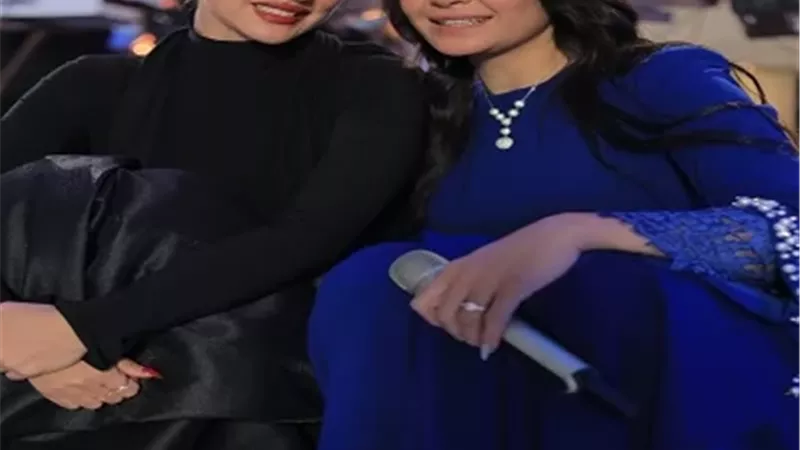 يسرا ودرة ترقصان على 