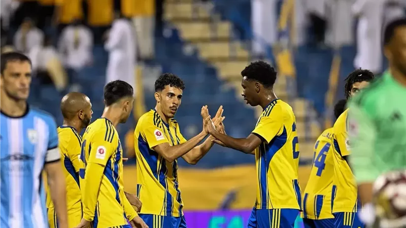 شاهد .. الغرافة يهزم الوكرة بهدف فى الدورى القطرى