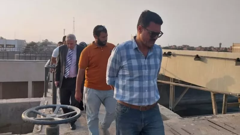 رئيس مياه القليوبية يتفقد محطة معالجة الرملة ببنها