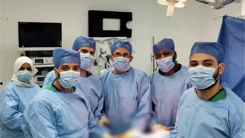 نجاح جراحة معقدة في مفصل فخد مريض بمستشفى فايد في الإسماعيلية