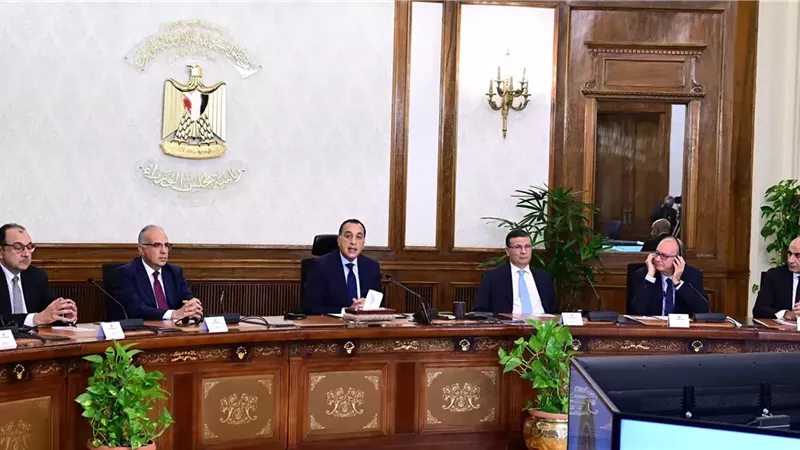 مدبولى: الدولة تضع التعليم الفني والتكنولوجي في صدارة أولوياتها