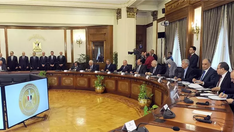 رئيس الوزراء يشهد مراسم إطلاق ٨٩ مدرسة تكنولوجية بالتعاون مع الجانب الايطالى