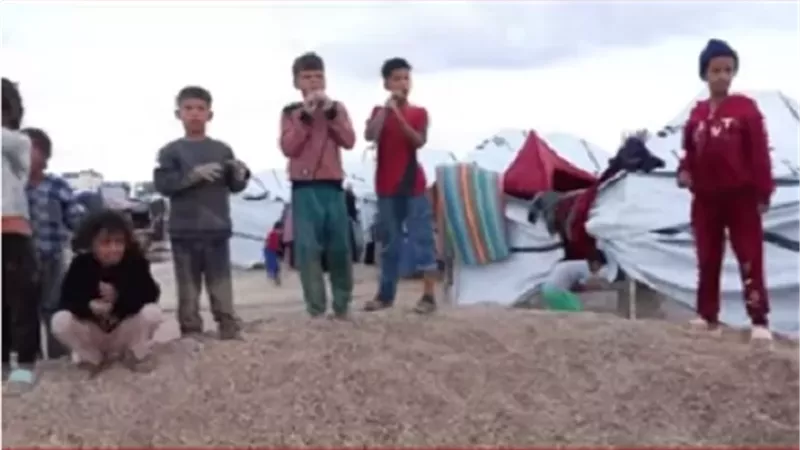 الأمطار الغزيرة تغرق خيام النازحين في قطاع غزة