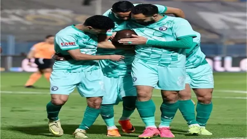 بيراميدز يتقدم بهدف أمام المقاولون العرب في الشوط الأول