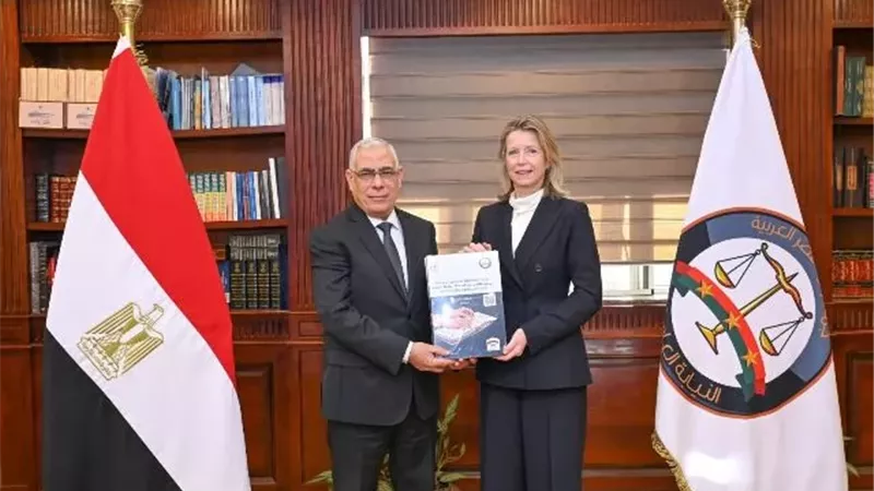 النائب العام يستقبل الممثلة الخاصة للاتحاد الأوروبي