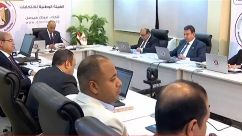 الوطنية للانتخابات: استمرار وجود كثافات من قبل الناخبين في القرى والنجوع