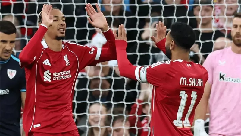 تشكيل ليفربول المتوقع أمام آيندهوفن.. وموقف محمد صلاح