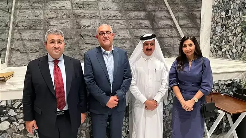 مباحثات مصرية-قطرية لتوسيع الاستثمارات في السوق المصري